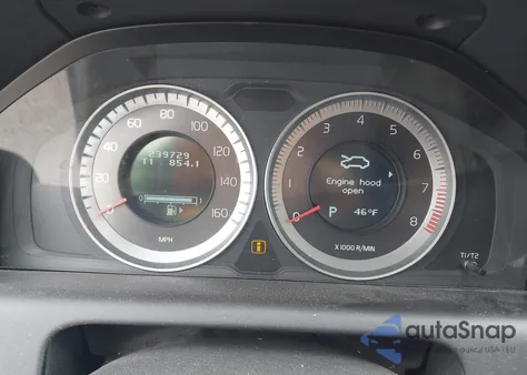 2012 Volvo Xc60 T6/T6 Platinum/T6 Premier Plus/T6 R-Design/T6 R-Design Platinum/T6 R-Design Premier Plus z USA, uszkodzony, nr VIN YV4902DZ7C2341168